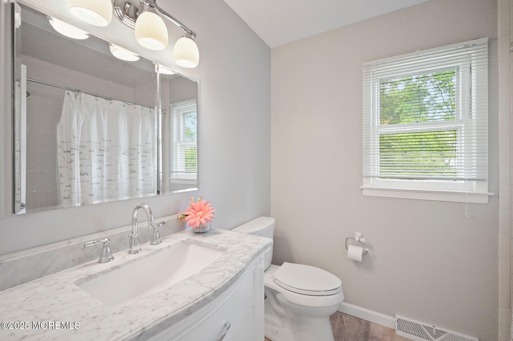 5 Stratford Drive, Manalapan, New Jersey image 27