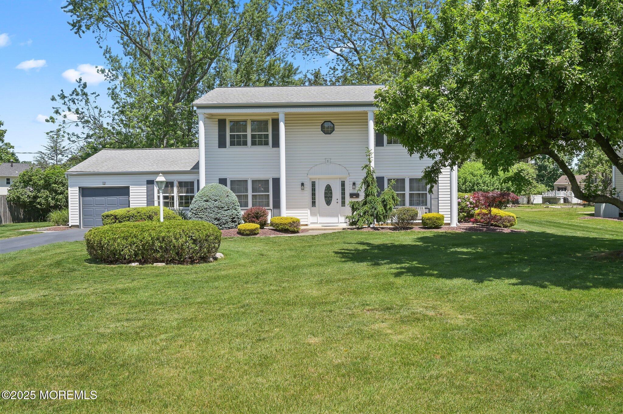 5 Stratford Drive, Manalapan, New Jersey image 4