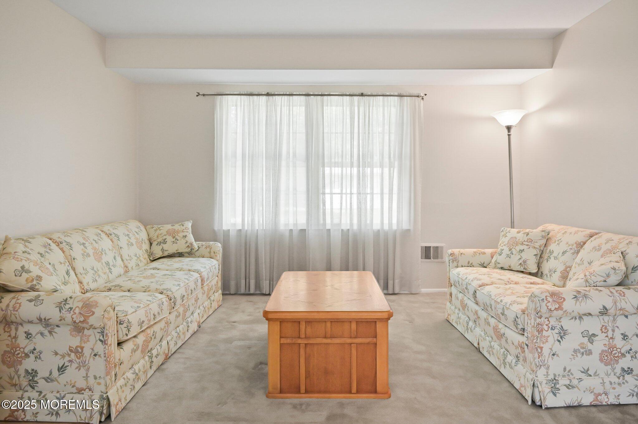 5 Stratford Drive, Manalapan, New Jersey image 11