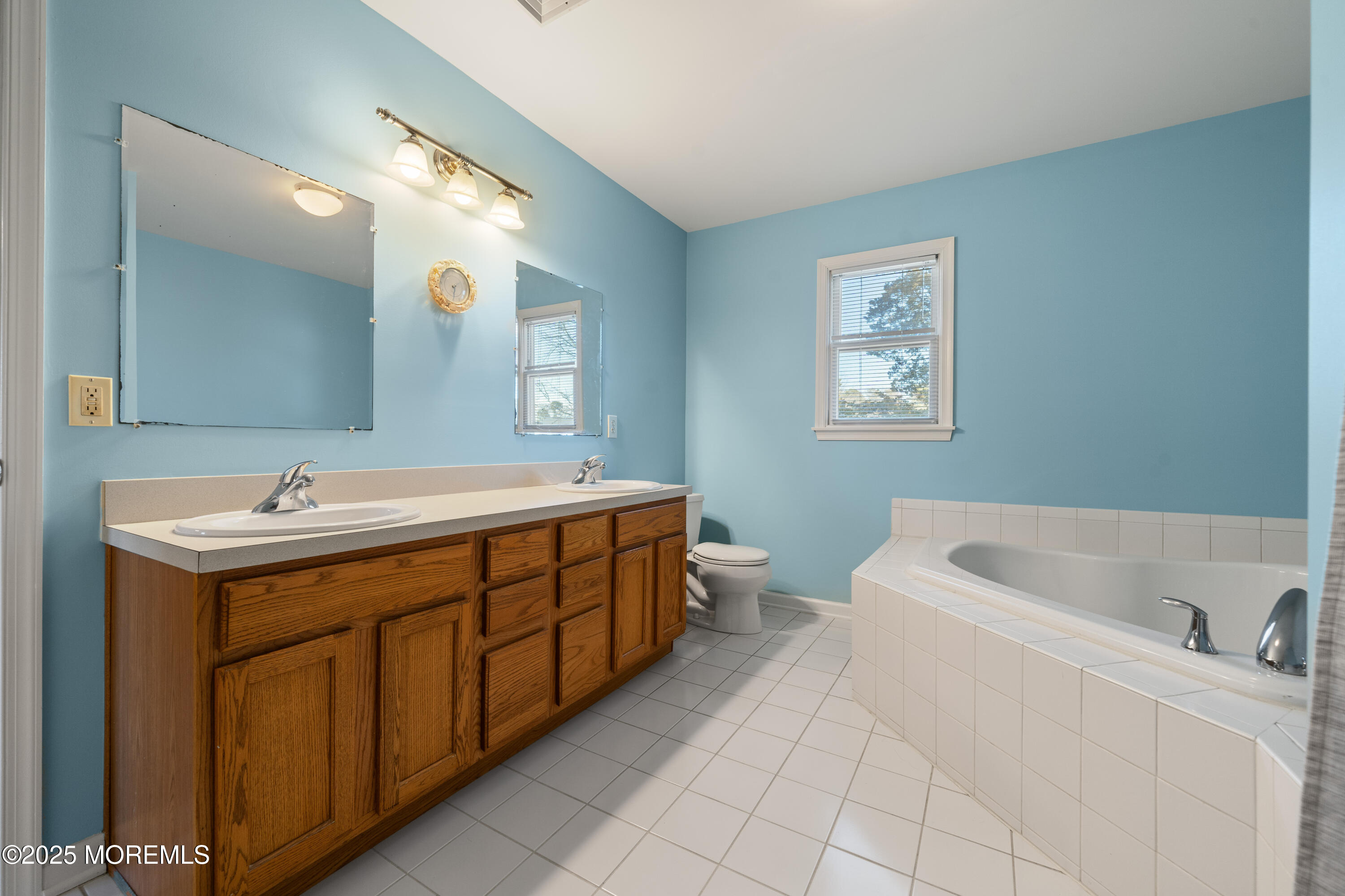 687 Lake Barnegat Drive, Lanoka Harbor, New Jersey image 35