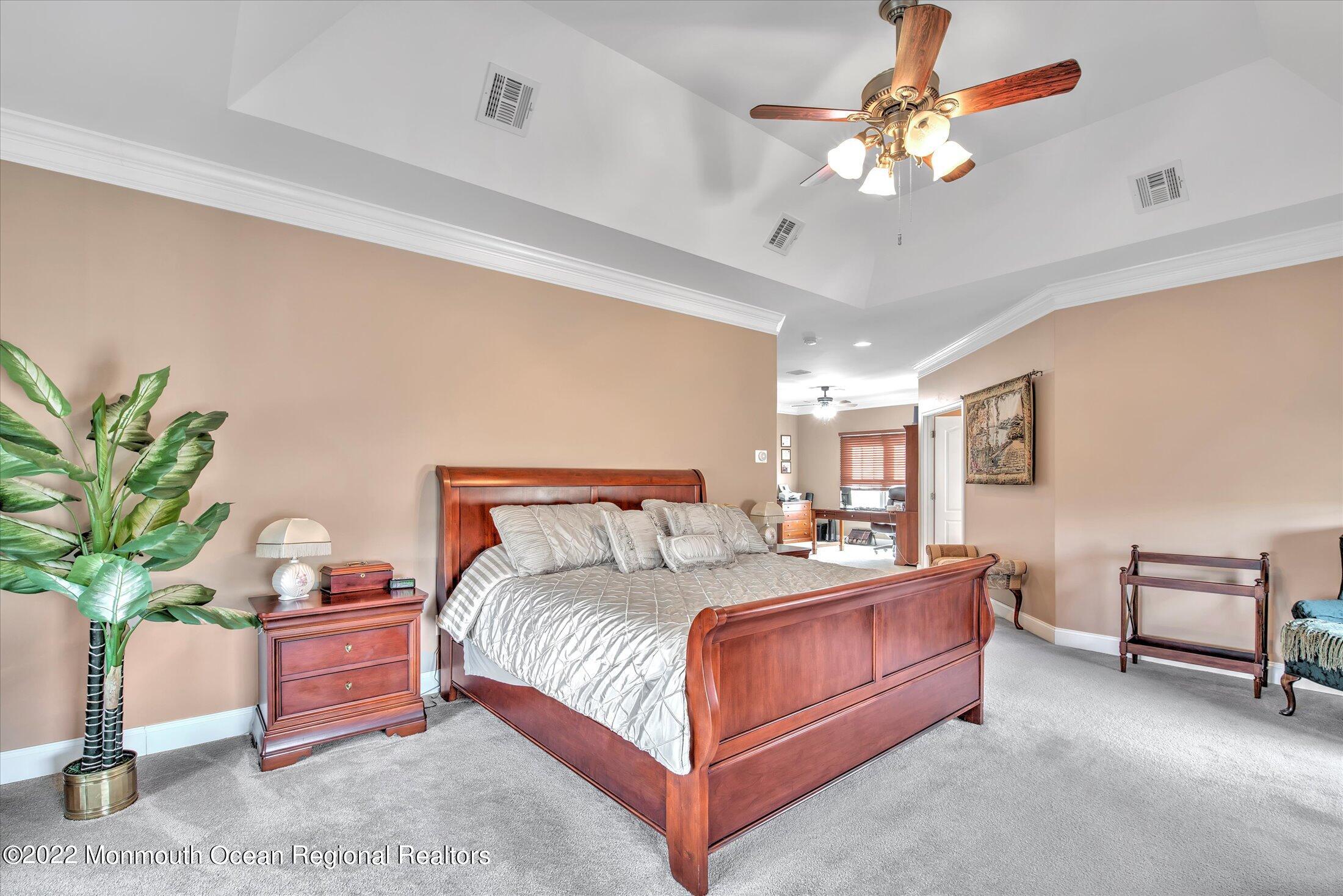 11 Elkridge Way, Manalapan, New Jersey image 22