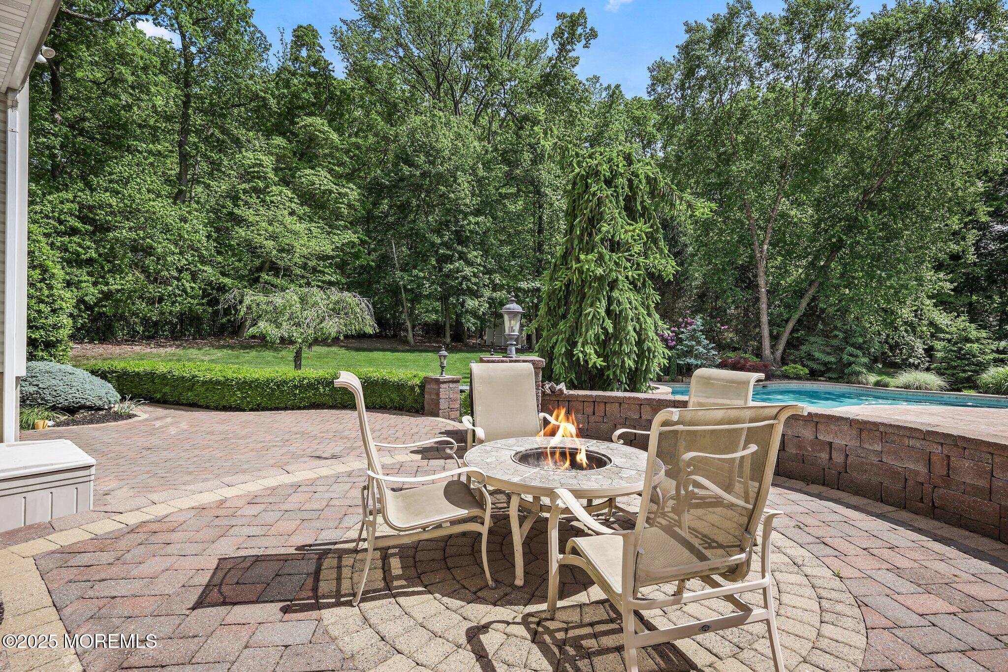 11 Elkridge Way, Manalapan, New Jersey image 43
