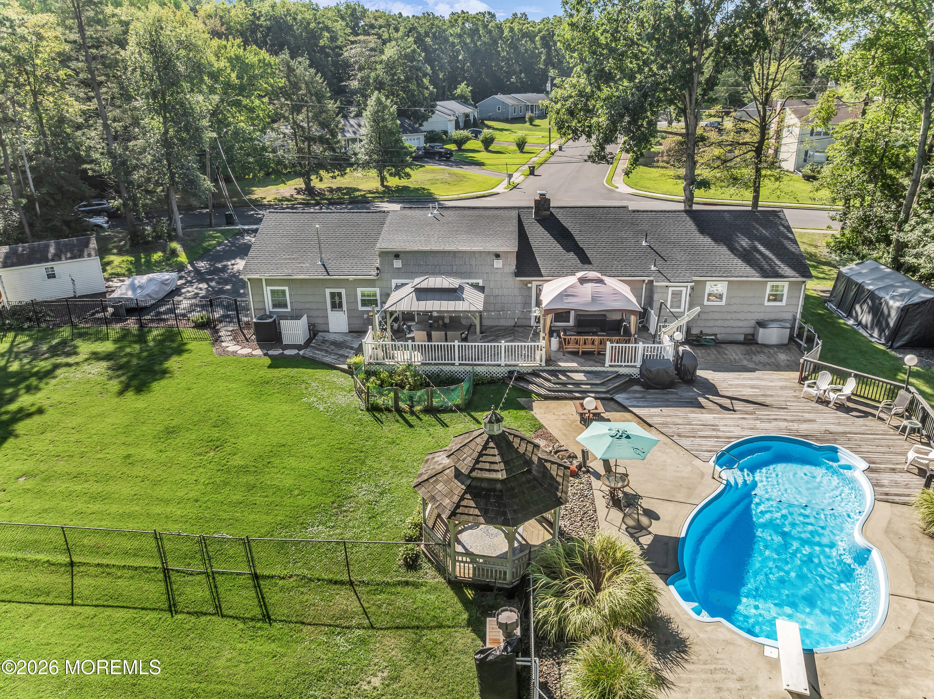 17 Cooper Drive