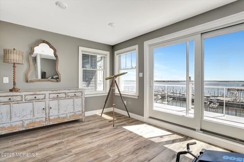 7 Seadrift Avenue Highlands NJ 07732