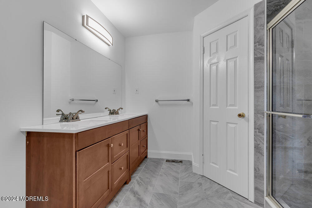 97 Tangerine Drive, Marlboro, New Jersey image 14