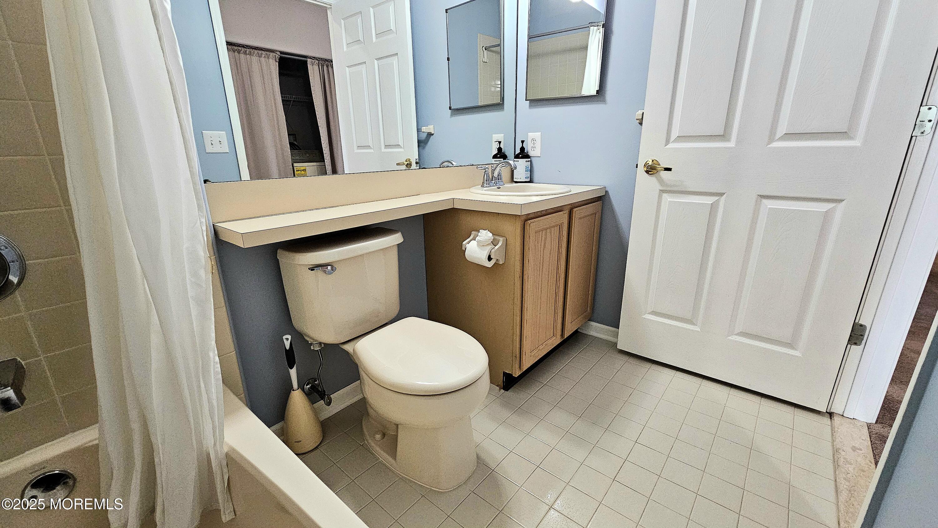 18 Devin Lane, Brick, New Jersey image 15