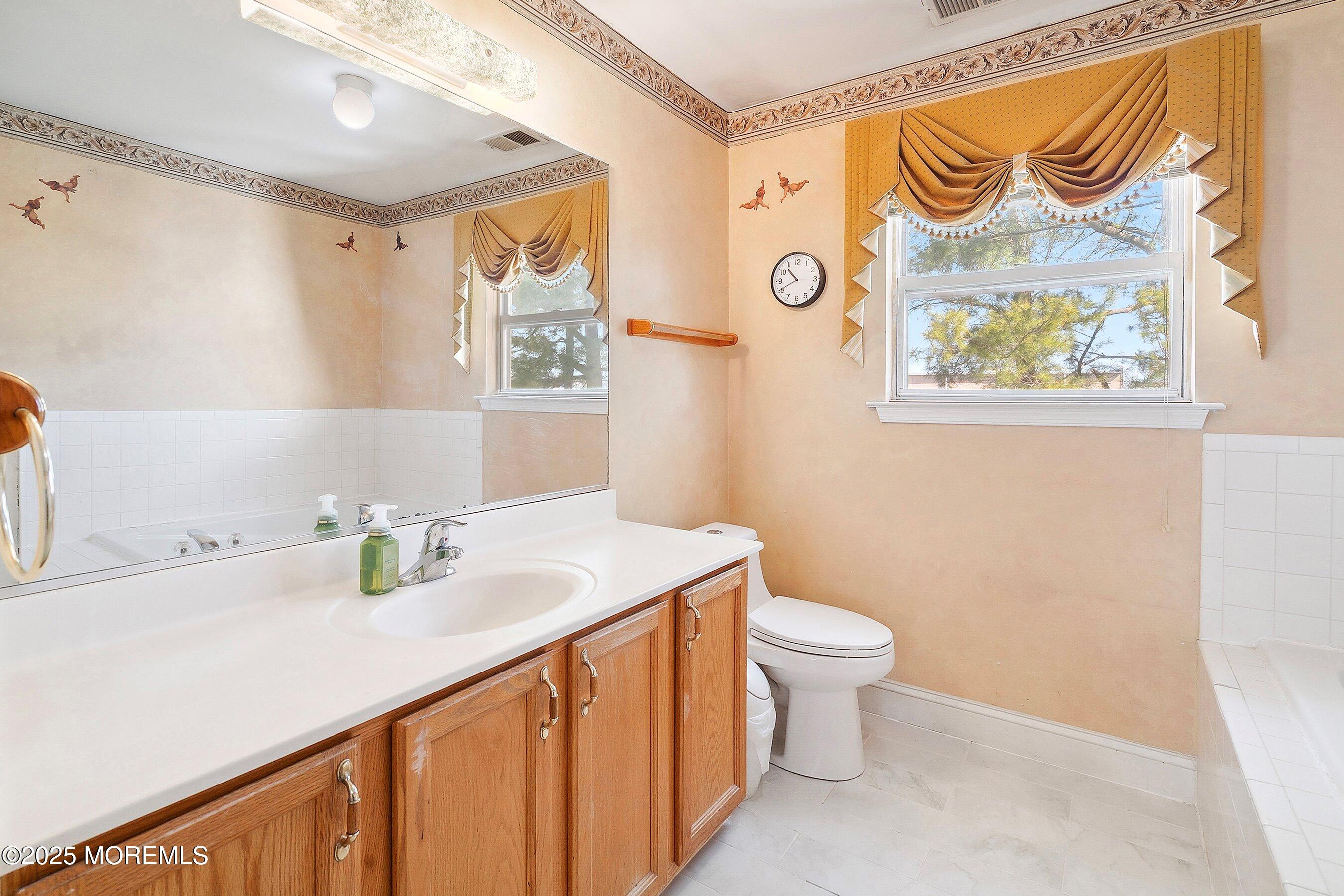 30 Ashleigh Drive, Hazlet, New Jersey image 16