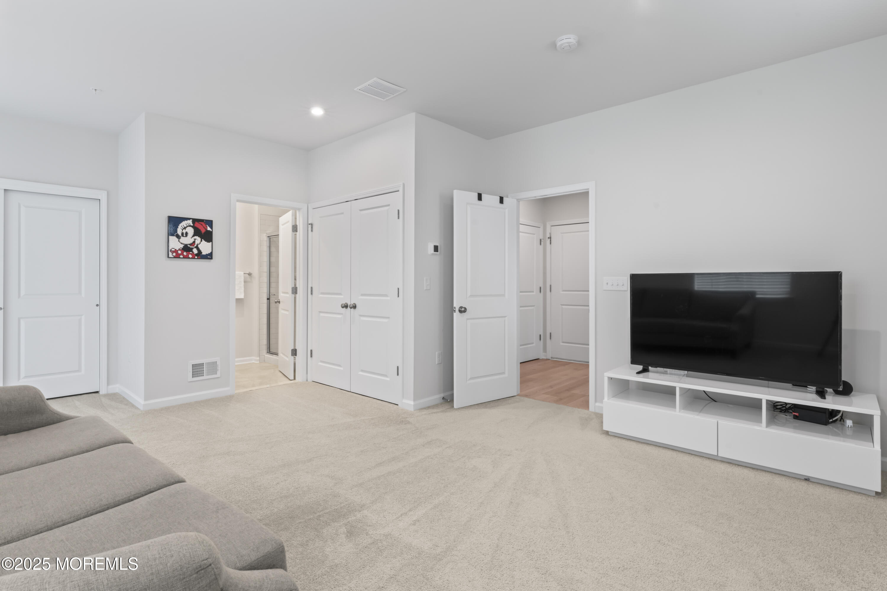 1501 Arose Lane
