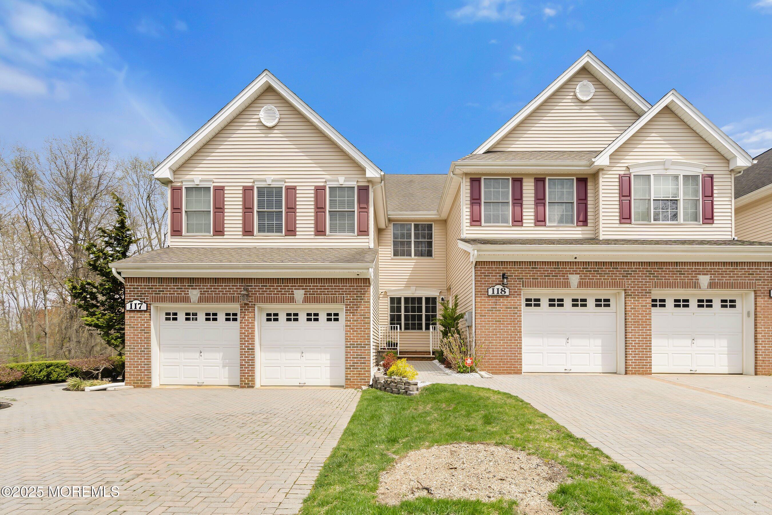 117 Whitlock Court, Manalapan, New Jersey image 2