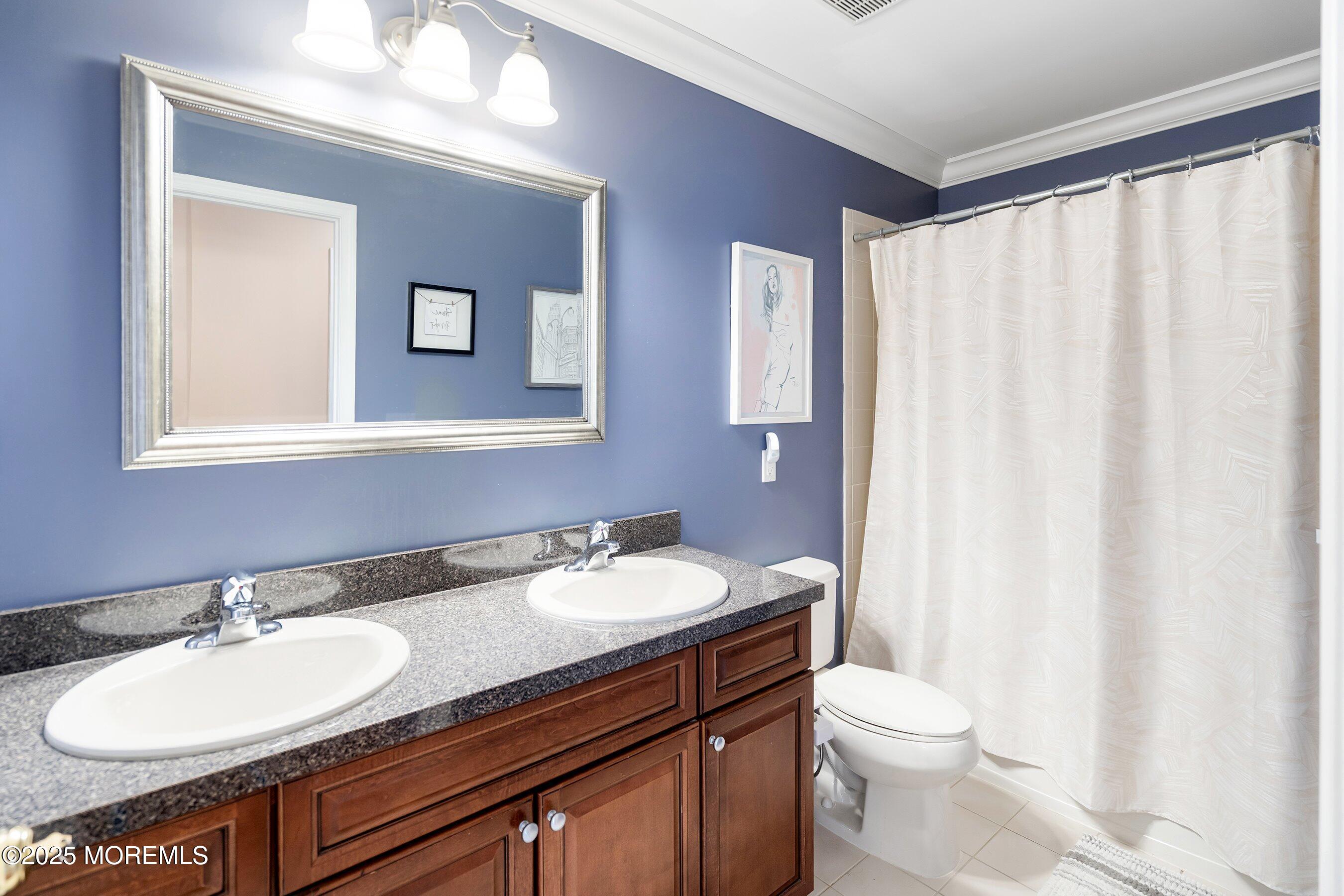 117 Whitlock Court, Manalapan, New Jersey image 20