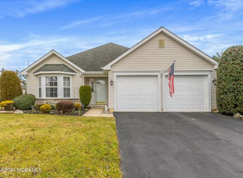 36 Ivy Hill Road Lakewood NJ 08701