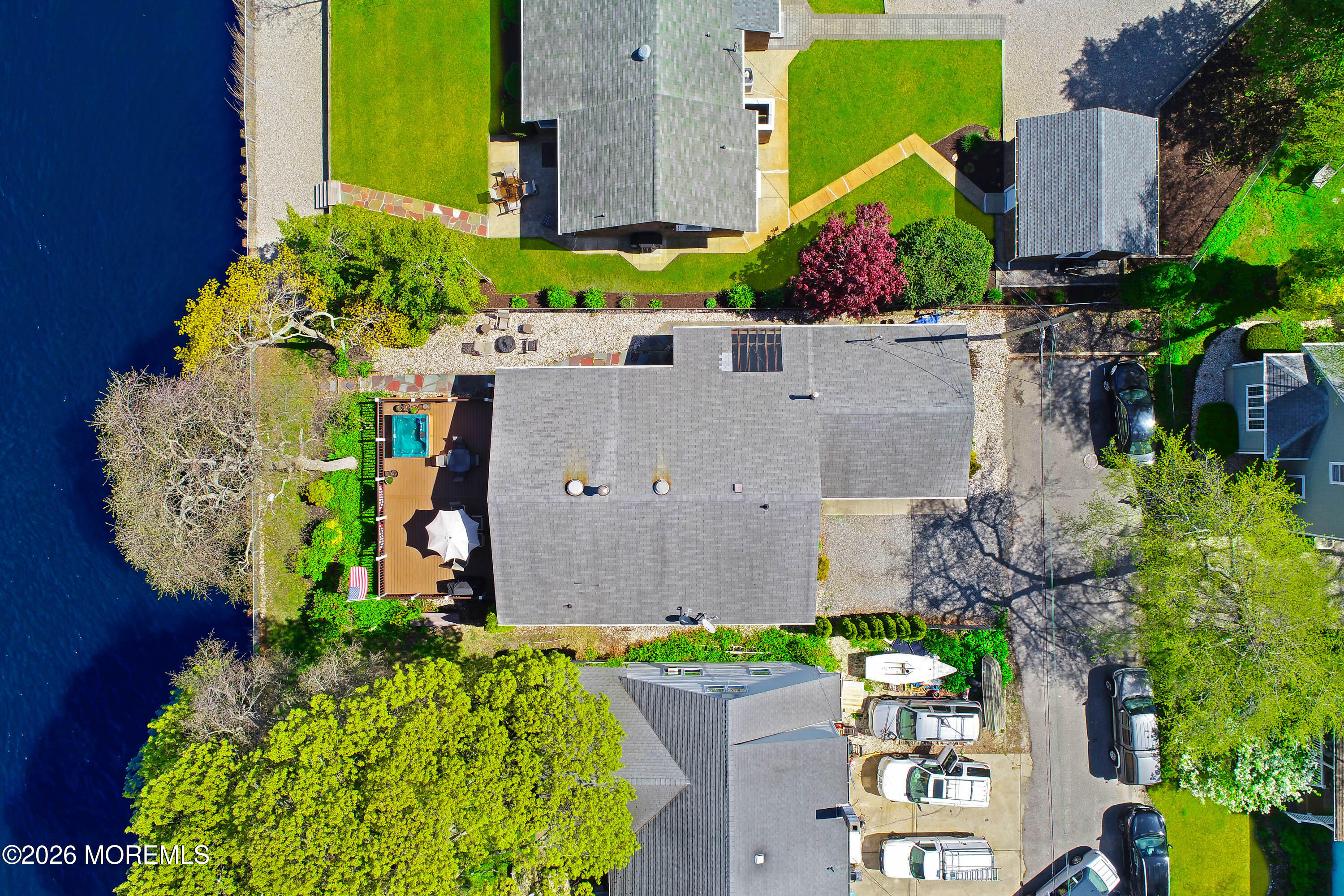 1126 Willoughby Lane