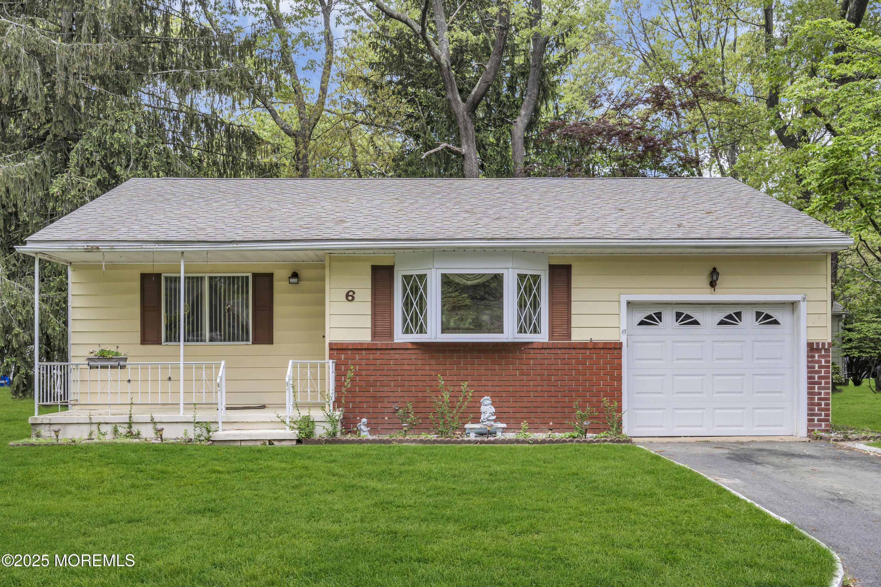 6 Minnesota Avenue, Whiting, New Jersey image 1
