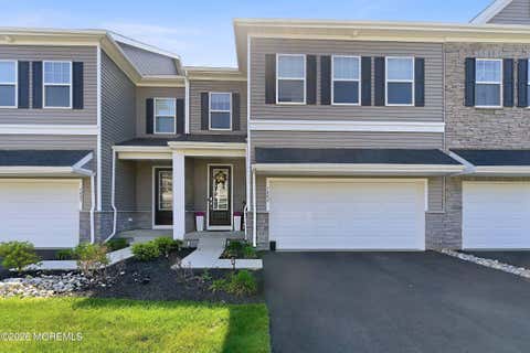 Townhouse For Rent - 1402 Journey Avenue<br/> Monmouth County, Marlboro, NJ 07746