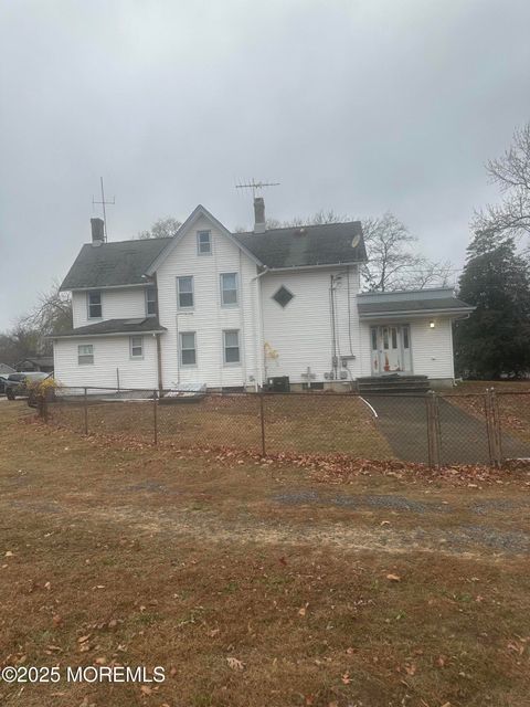 795 Harmony Road Middletown NJ 07748