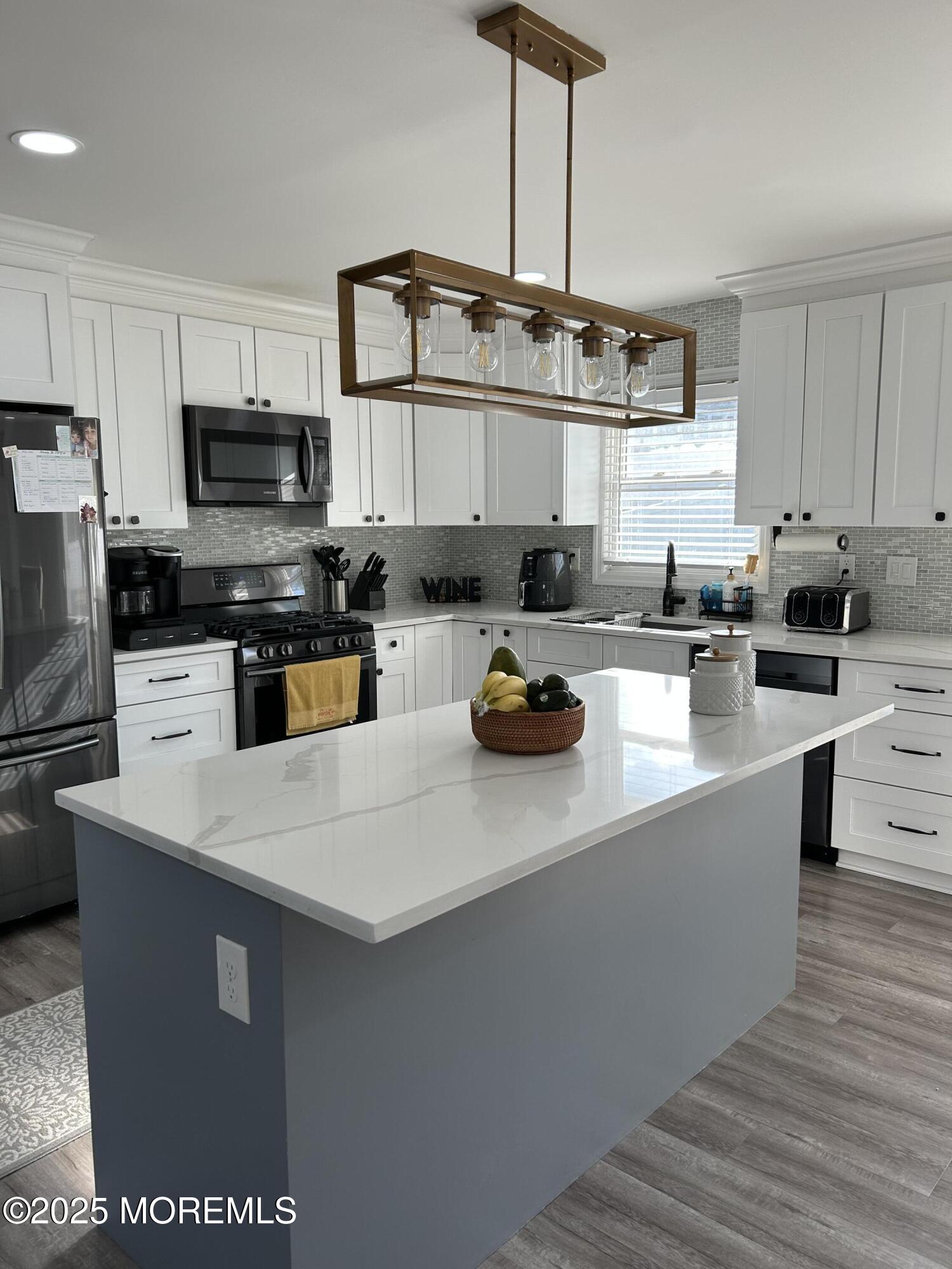 11 Jupiter Court, South Amboy, New Jersey image 4