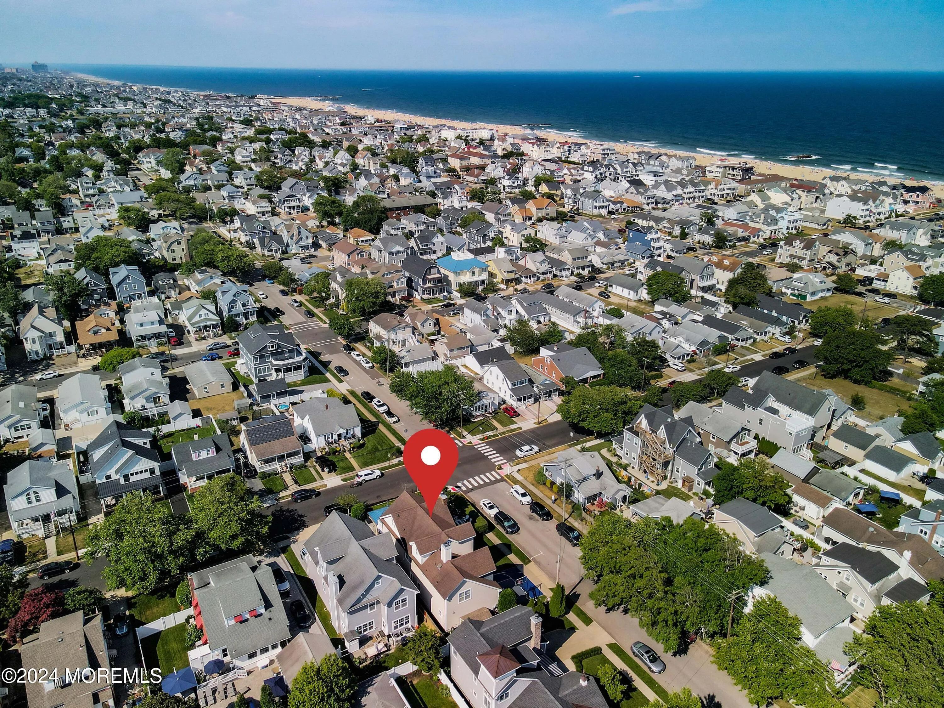 Lake Como, New Jersey 07719, United States, 5 Bedrooms Bedrooms, ,4 BathroomsBathrooms,Residential,Active,16871