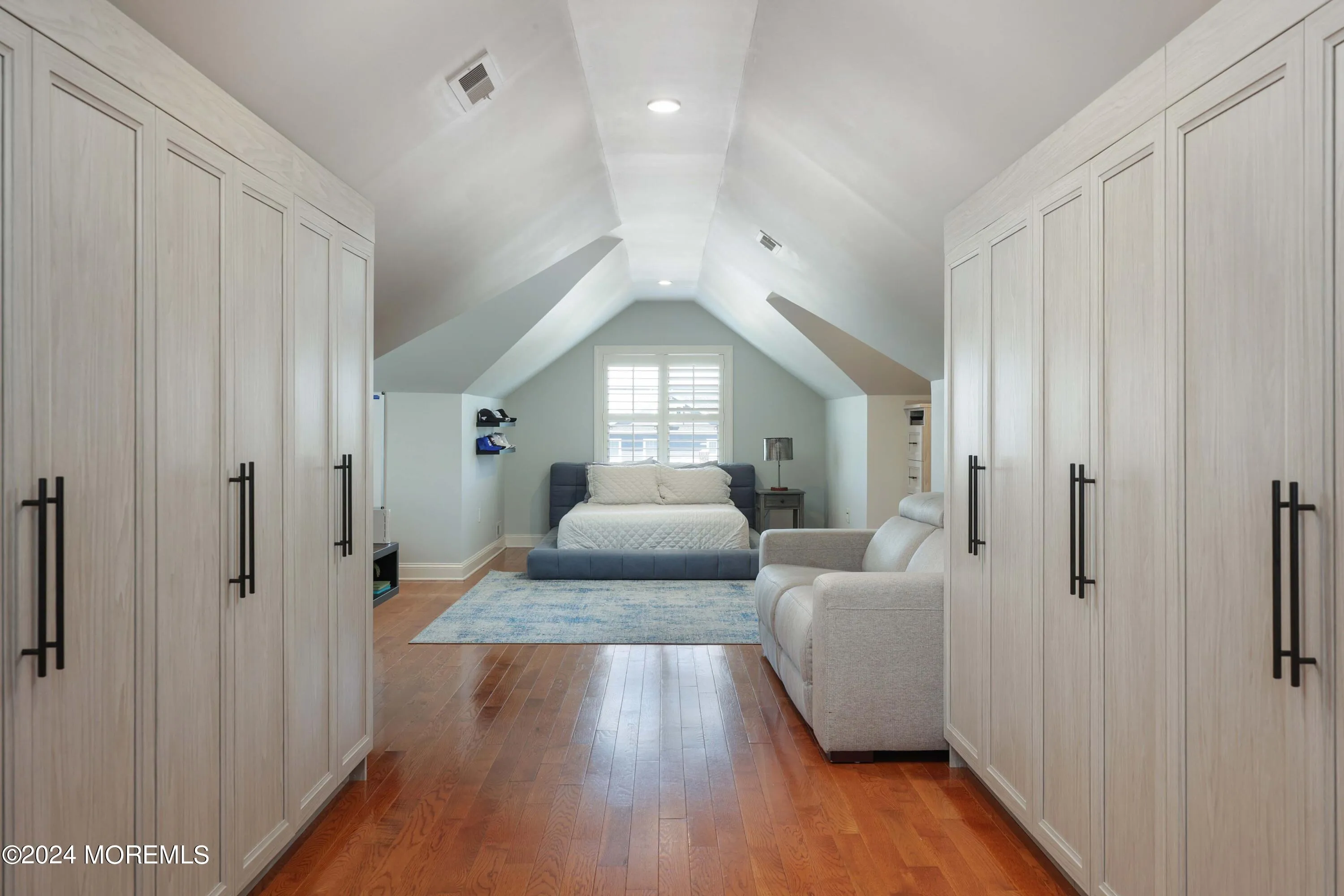 Lake Como, New Jersey 07719, United States, 5 Bedrooms Bedrooms, ,4 BathroomsBathrooms,Residential,Active,16871