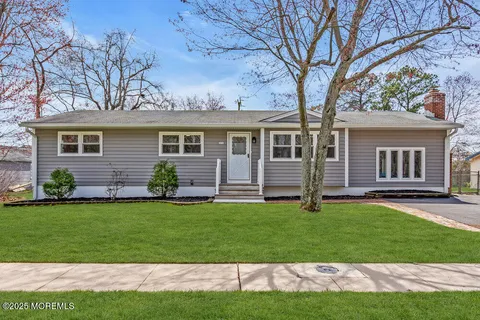 MLS: 22510784