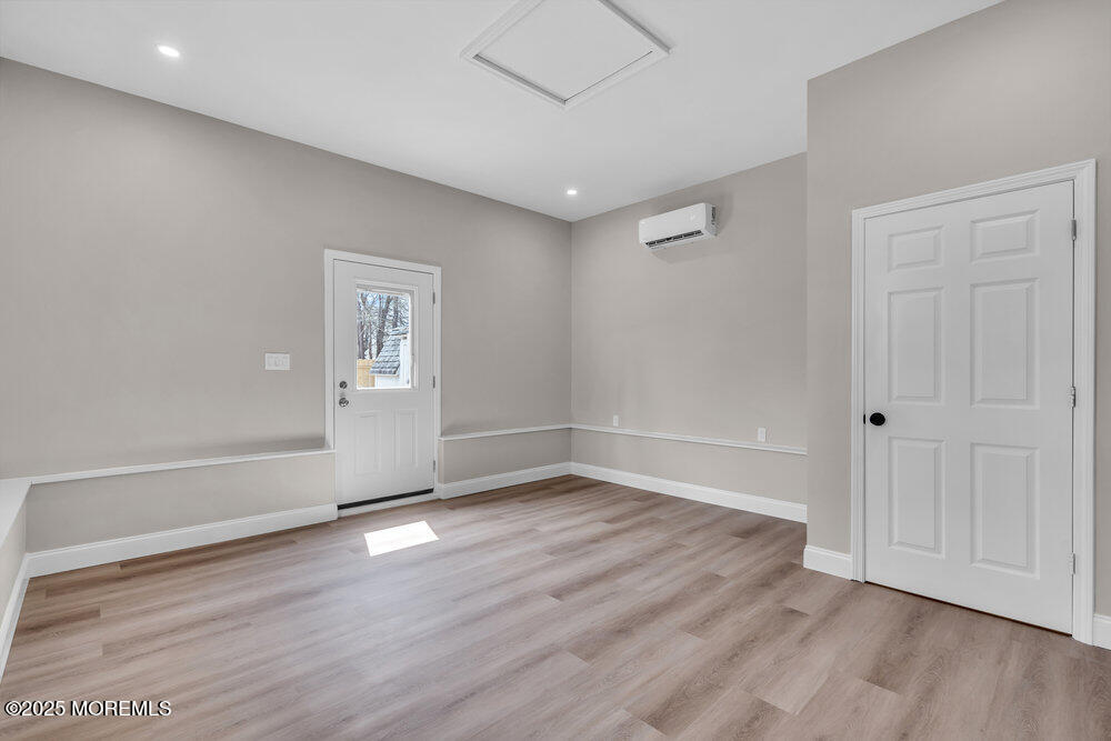2111 Windsor Avenue, Toms River, New Jersey image 28