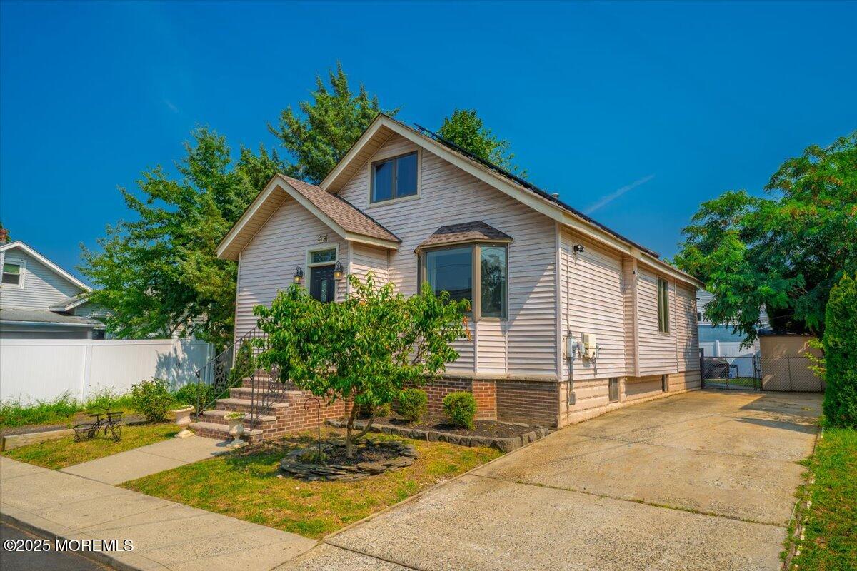 279 Washington Street