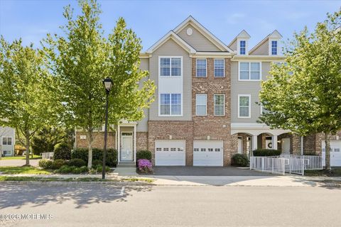 Condo For Sale - 140 Melanie Way #1910<br/> Manahawkin, NJ 08050