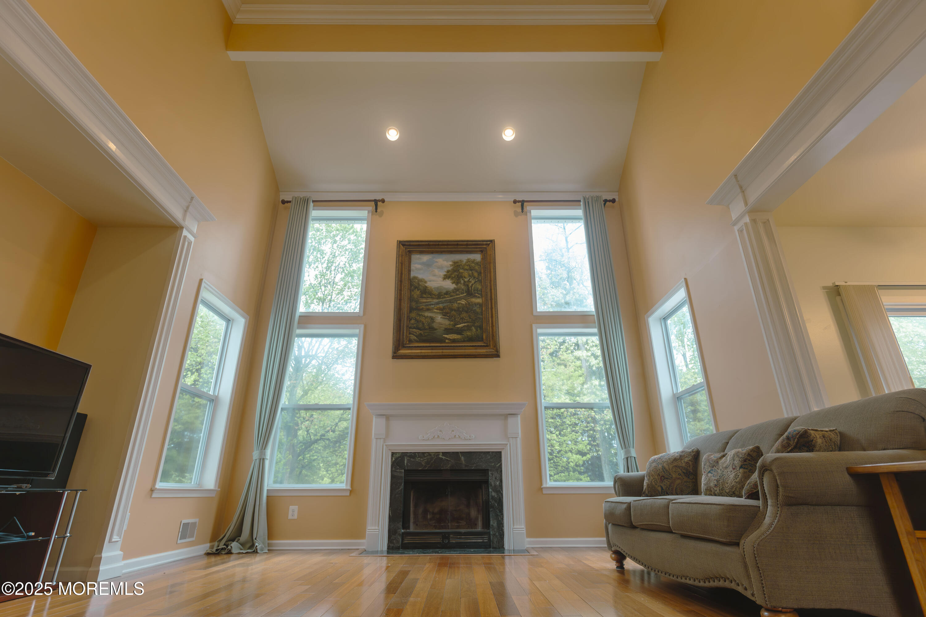 7 Regal Drive, Morganville, New Jersey image 11