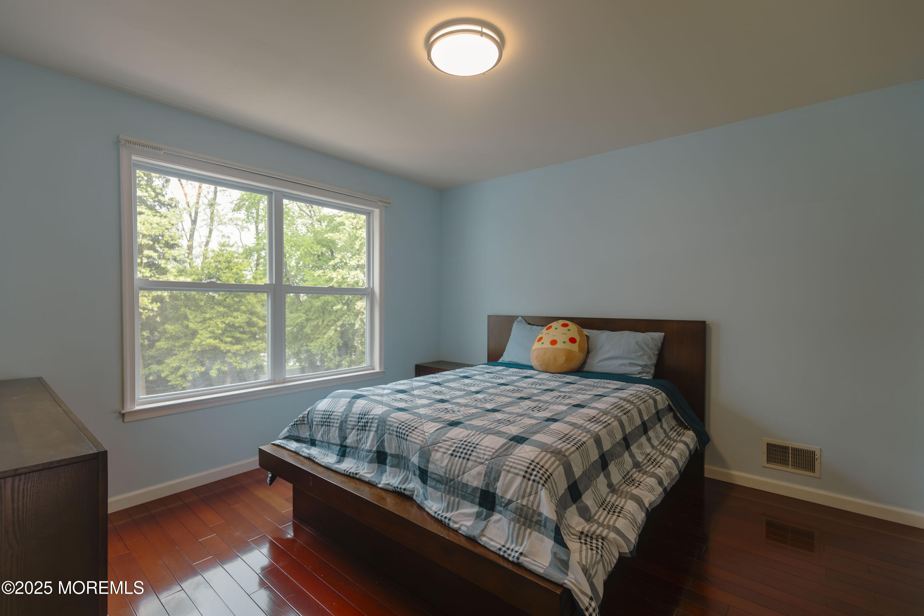 7 Regal Drive, Morganville, New Jersey image 20