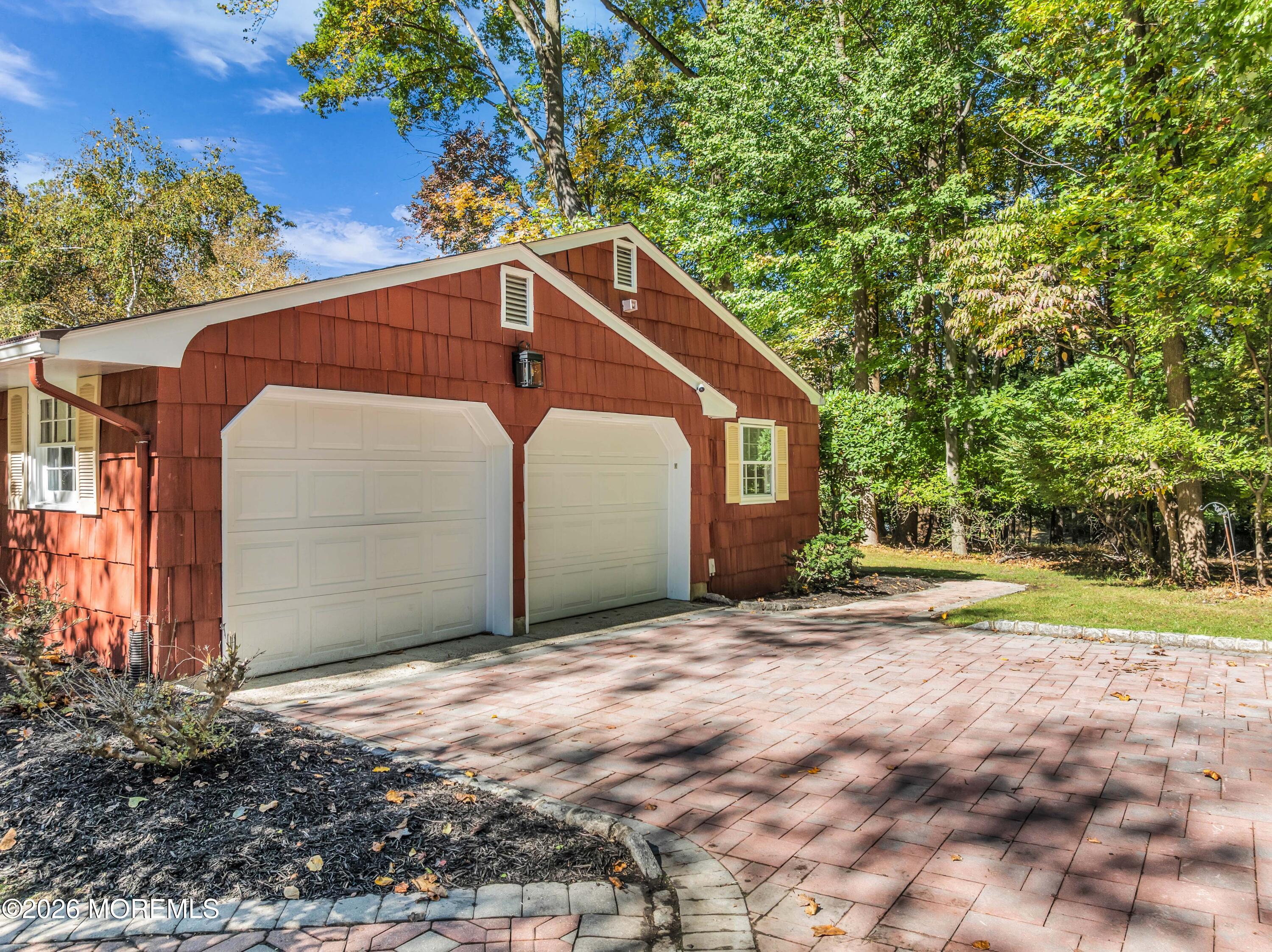 35 Heyward Hills Drive