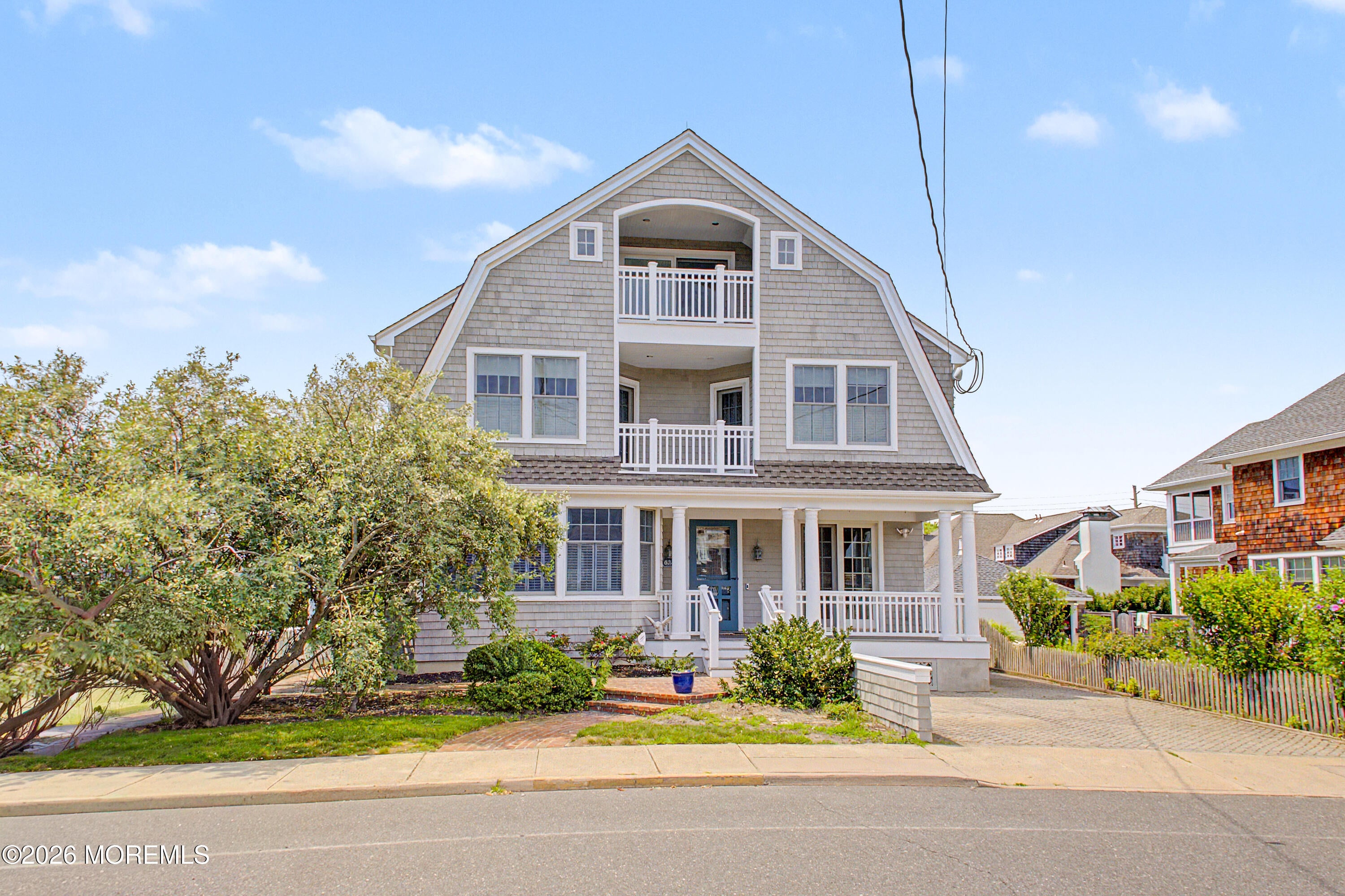 634 East Avenue