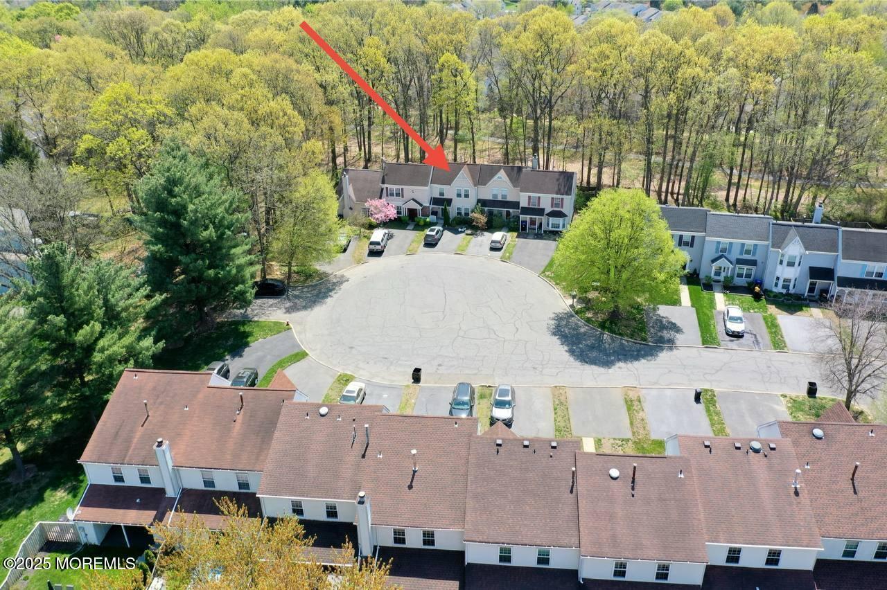 35 Bennett Court, East Brunswick, New Jersey image 1
