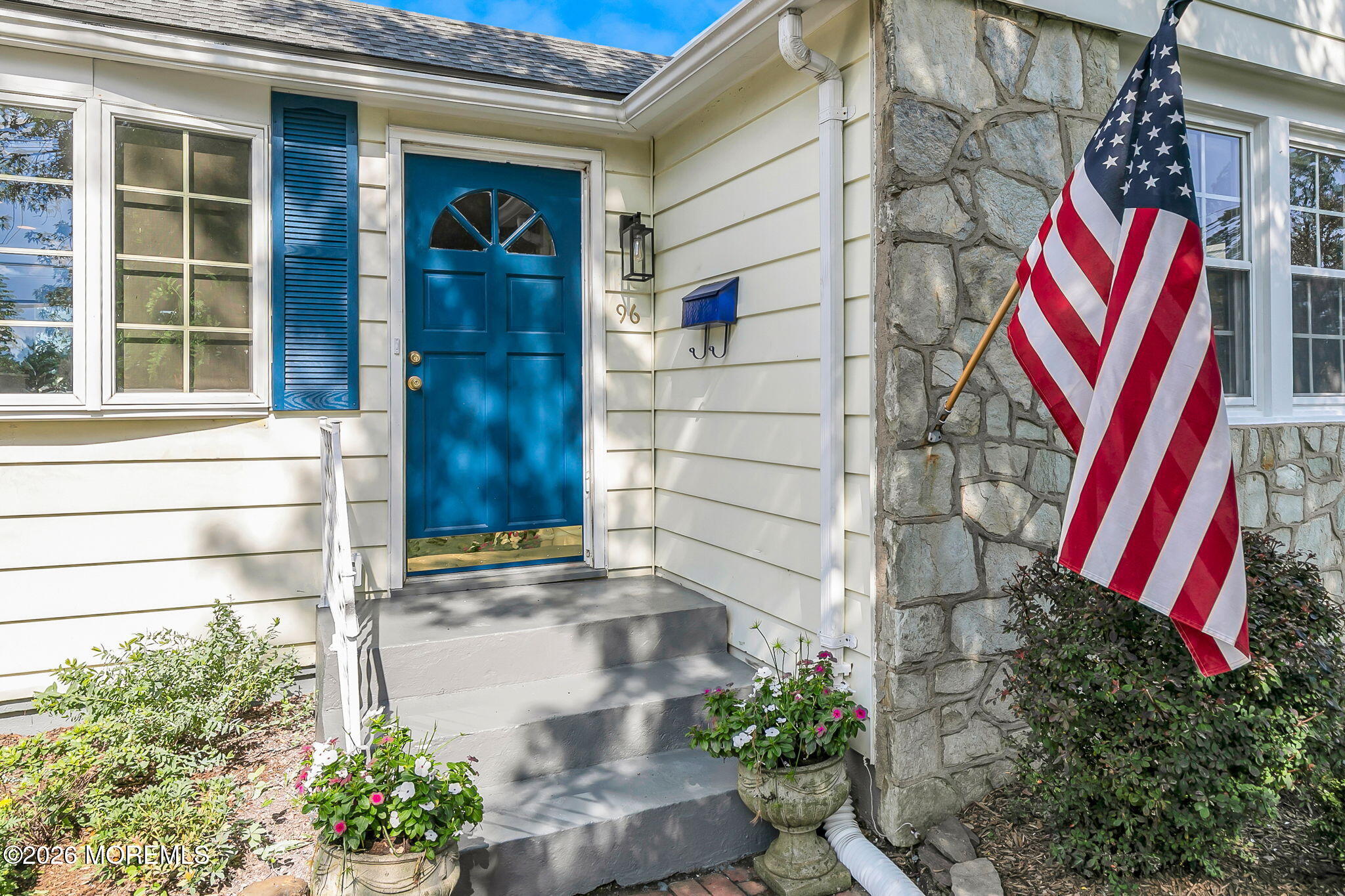 96 E River Road