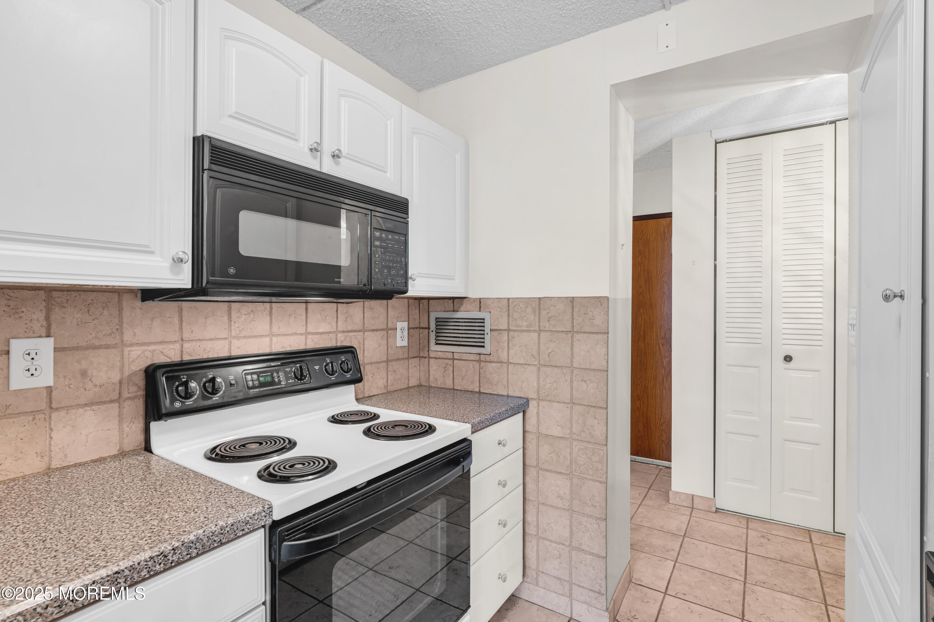 1000 River Road #3C, Belmar, New Jersey image 16