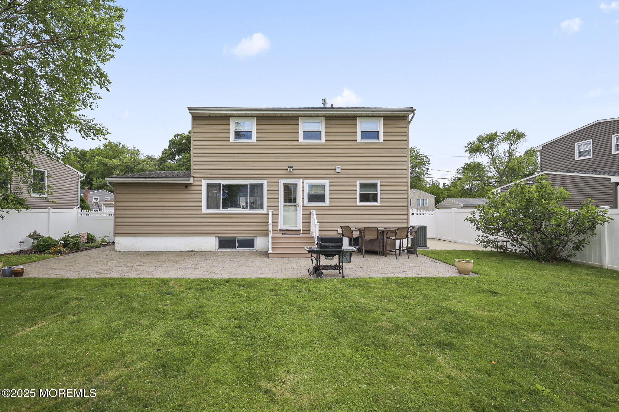 20 Dartmouth Drive, Hazlet, New Jersey image 32