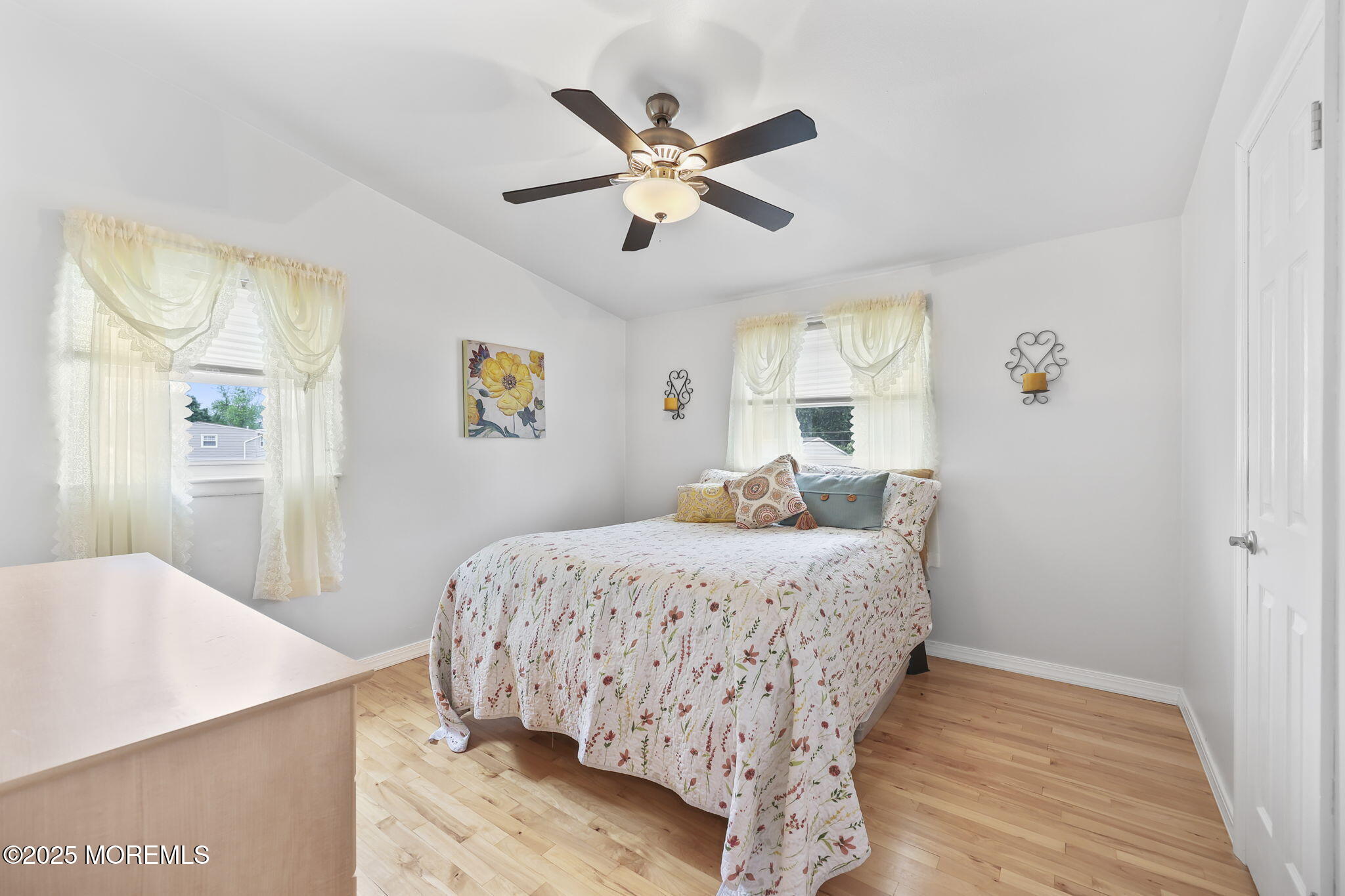 20 Dartmouth Drive, Hazlet, New Jersey image 22