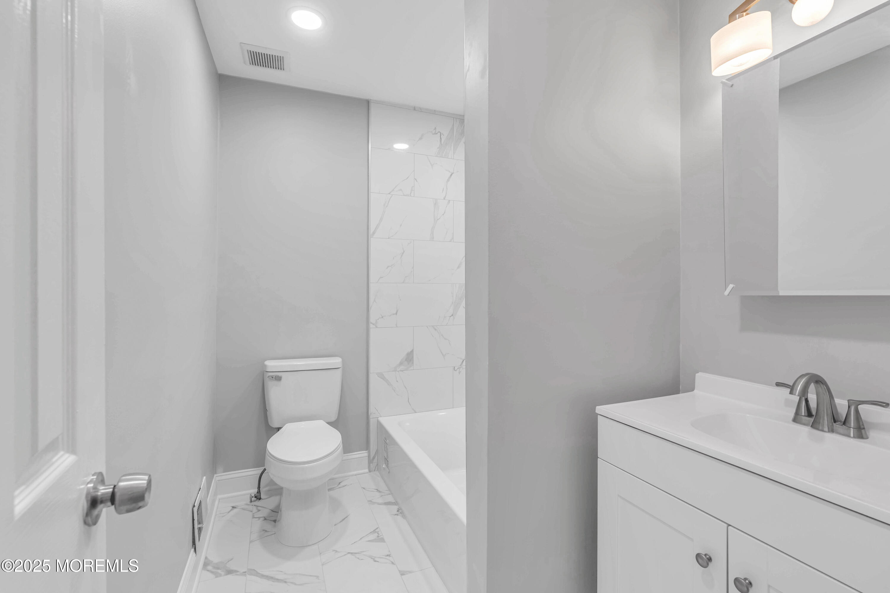 69 Carriage Lane, Englishtown, New Jersey image 31