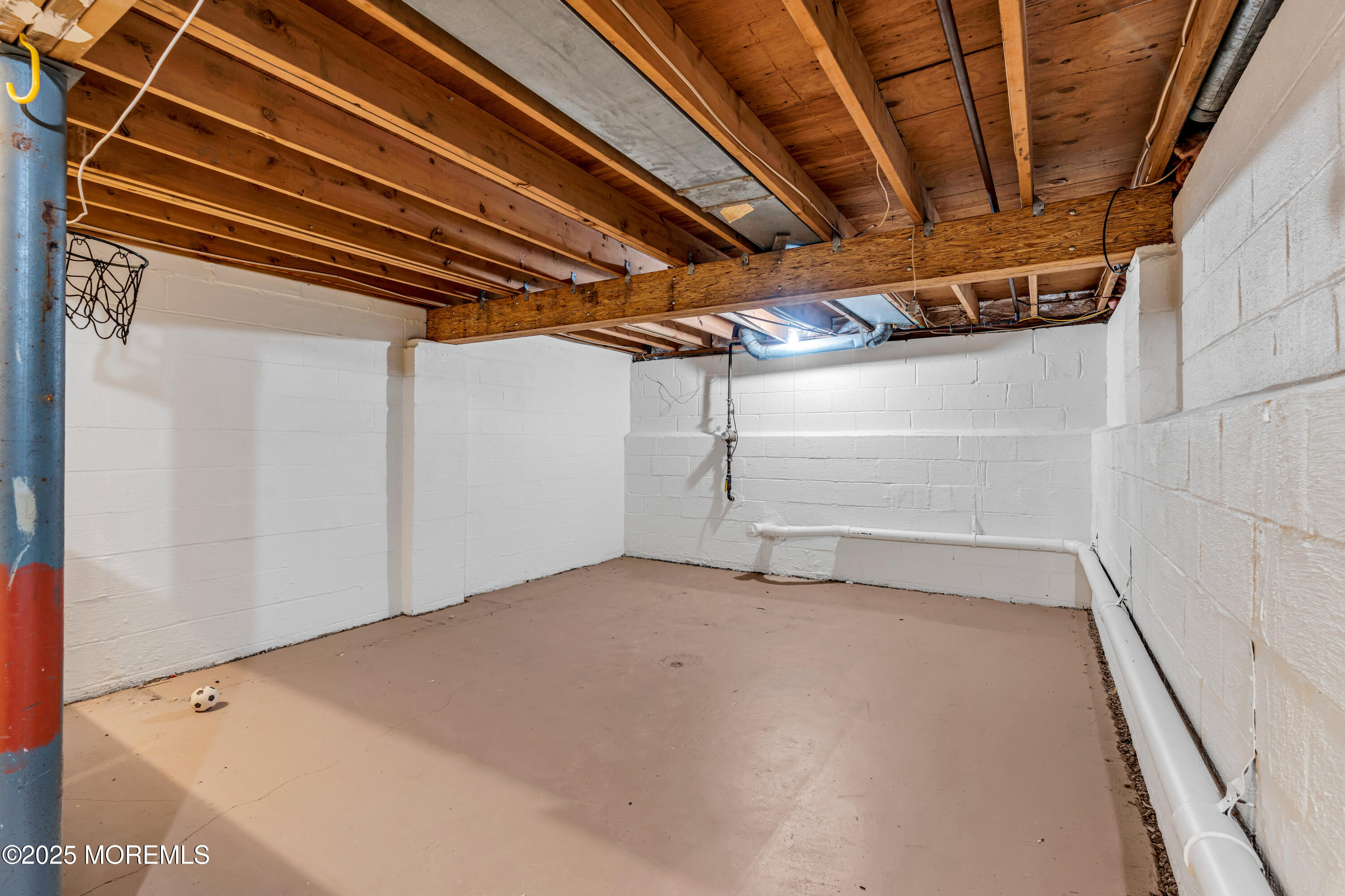 69 Carriage Lane, Englishtown, New Jersey image 33