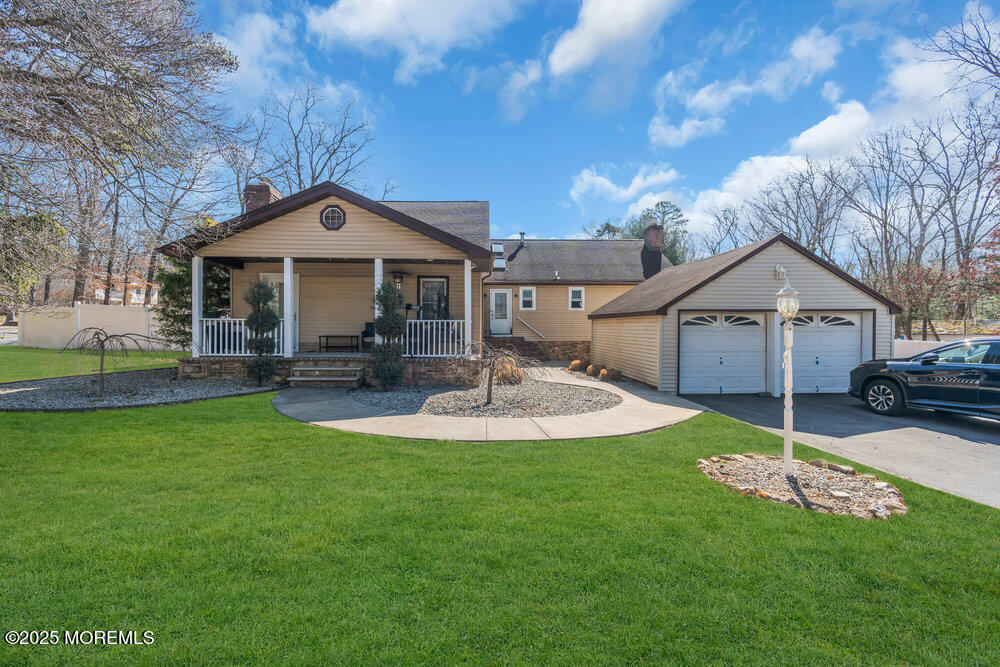 253 Delaware Trail, Jackson, New Jersey image 1