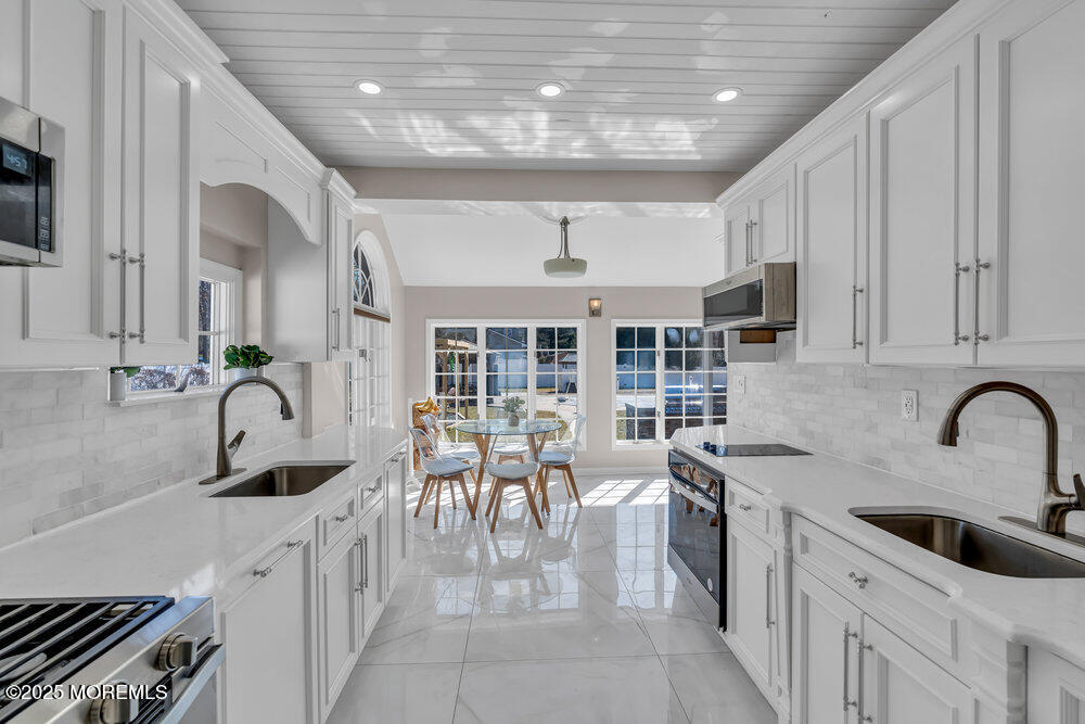 253 Delaware Trail, Jackson, New Jersey image 15