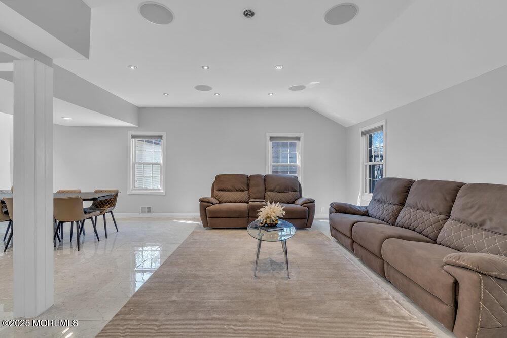 253 Delaware Trail, Jackson, New Jersey image 6