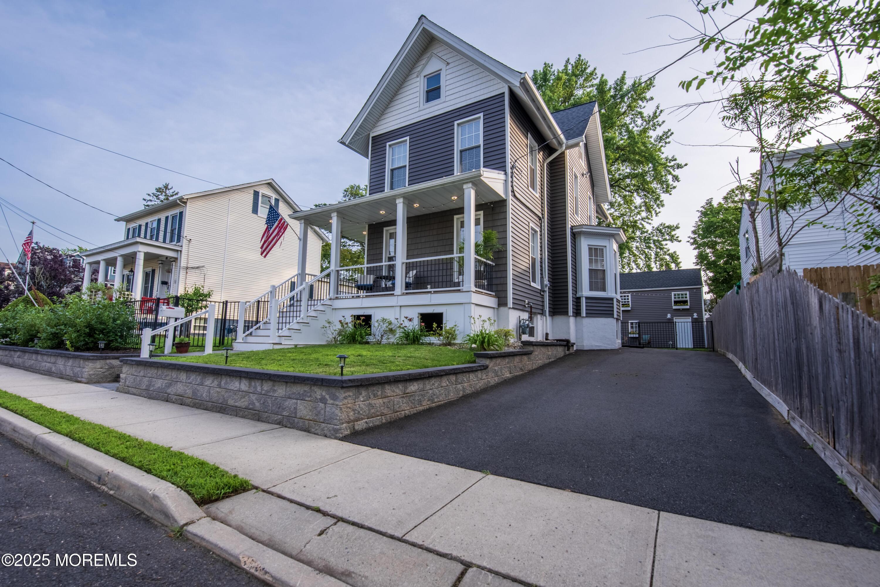 104 Division Street