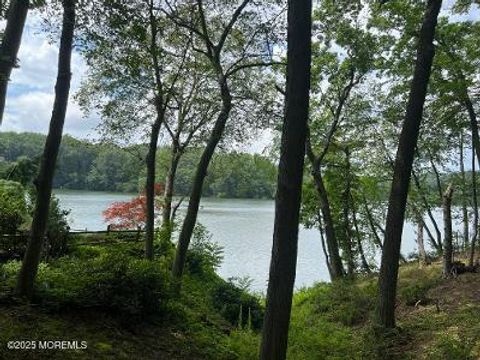 247 Lakeside Avenue Colts Neck NJ 07722