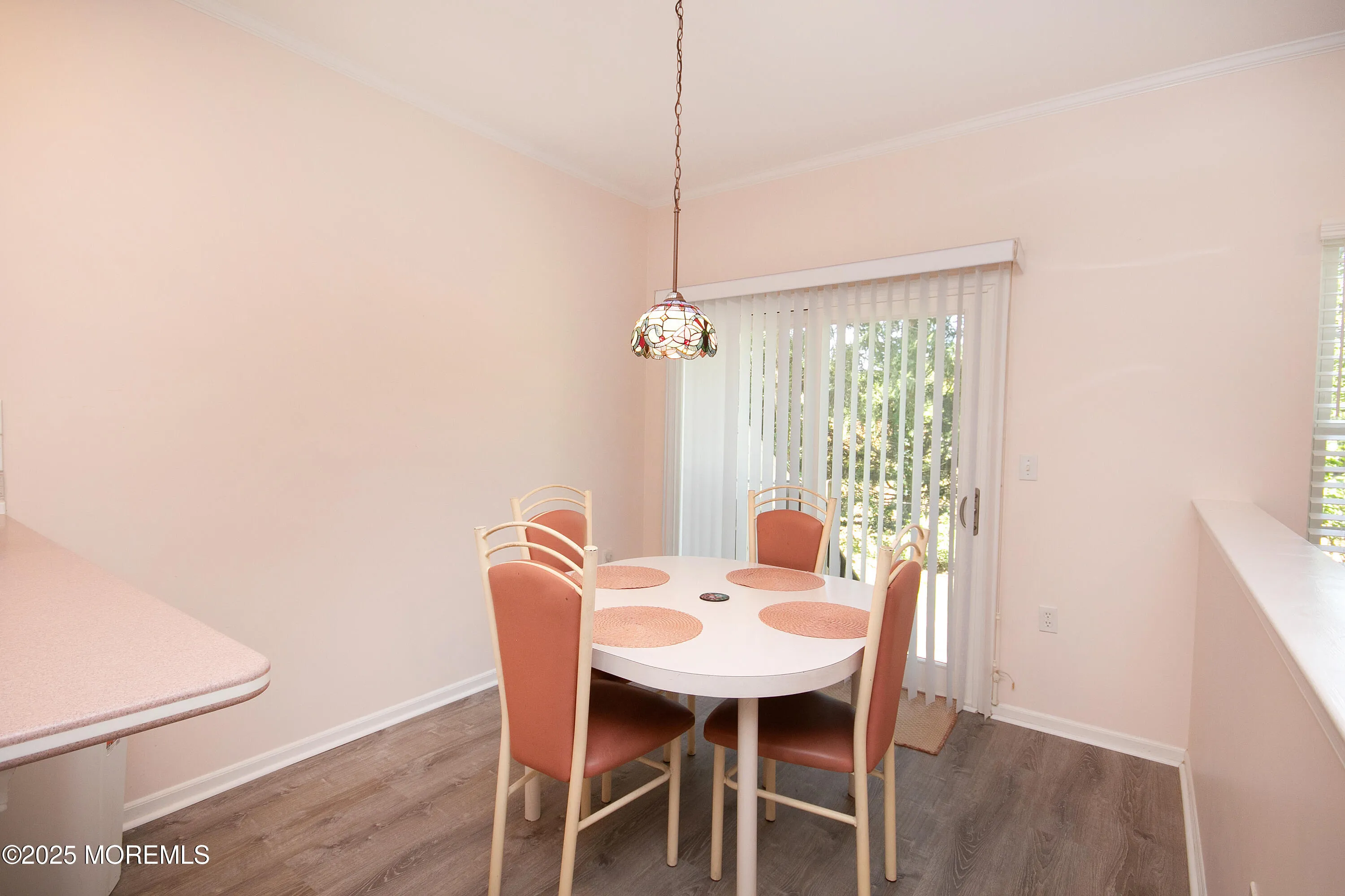 Freehold, New Jersey 07728, United States, 3 Bedrooms Bedrooms, ,3 BathroomsBathrooms,Residential,Active,190208