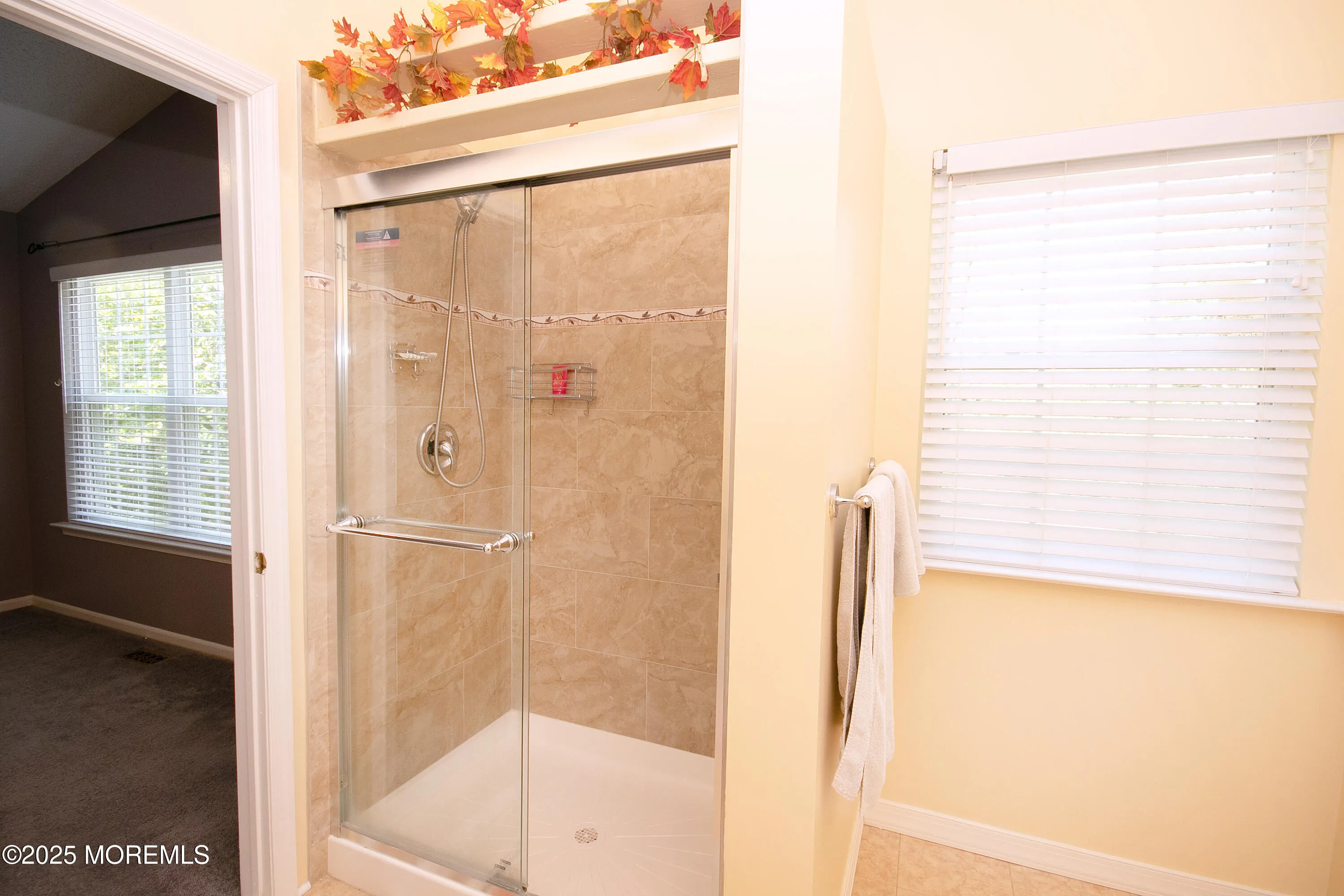 Freehold, New Jersey 07728, United States, 3 Bedrooms Bedrooms, ,3 BathroomsBathrooms,Residential,Active,190208