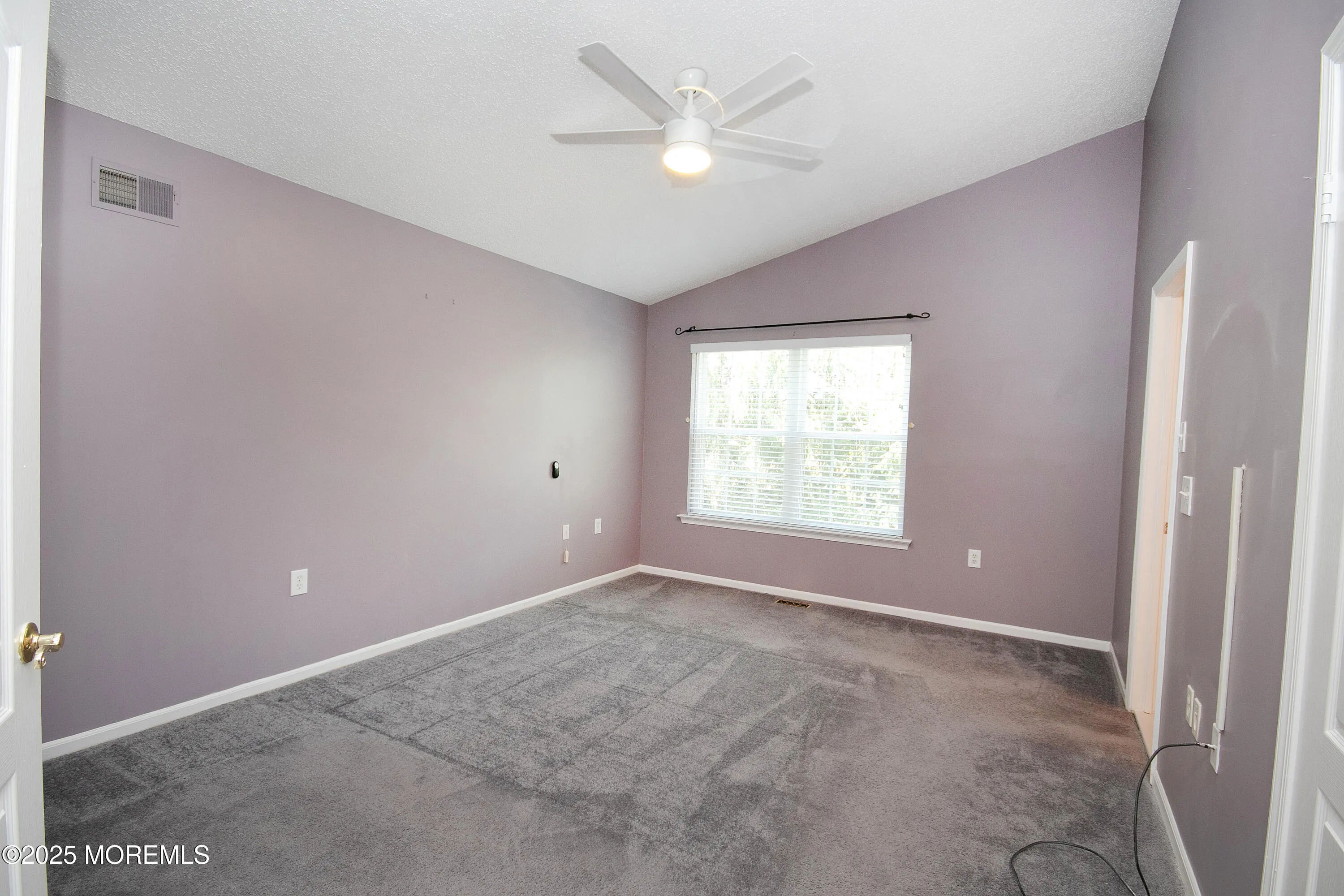 Freehold, New Jersey 07728, United States, 3 Bedrooms Bedrooms, ,3 BathroomsBathrooms,Residential,Active,190208