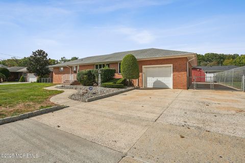 Photo of 1075 Bordentown Avenue, Parlin, NJ 08859 (MLS # 22531189)