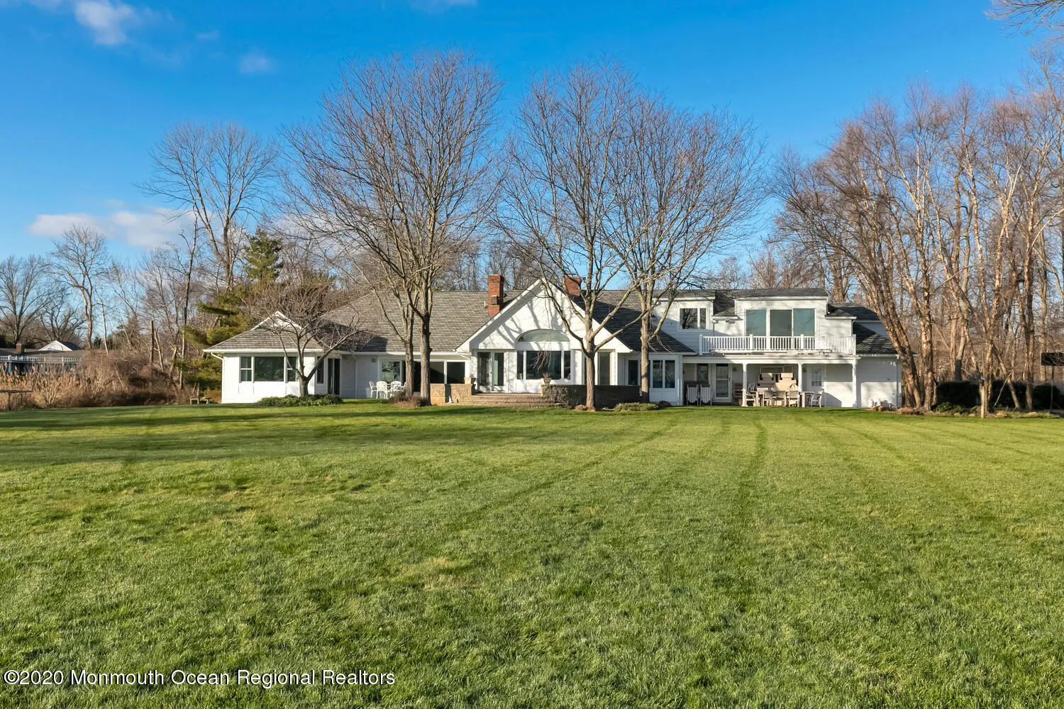 Rumson, New Jersey 07760, United States, 4 Bedrooms Bedrooms, ,4 BathroomsBathrooms,Residential,Pending,43114