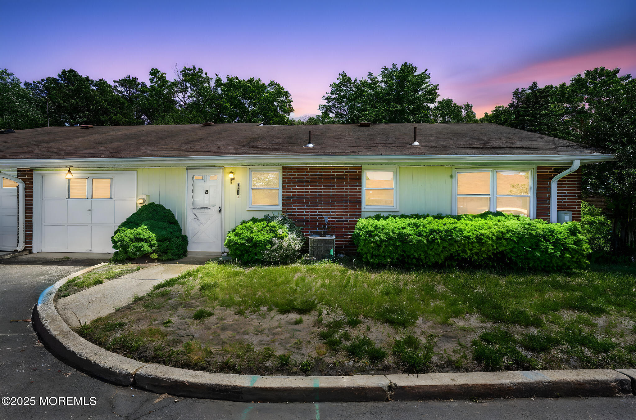 341 Canterbury Court #A, Lakewood, New Jersey image 2