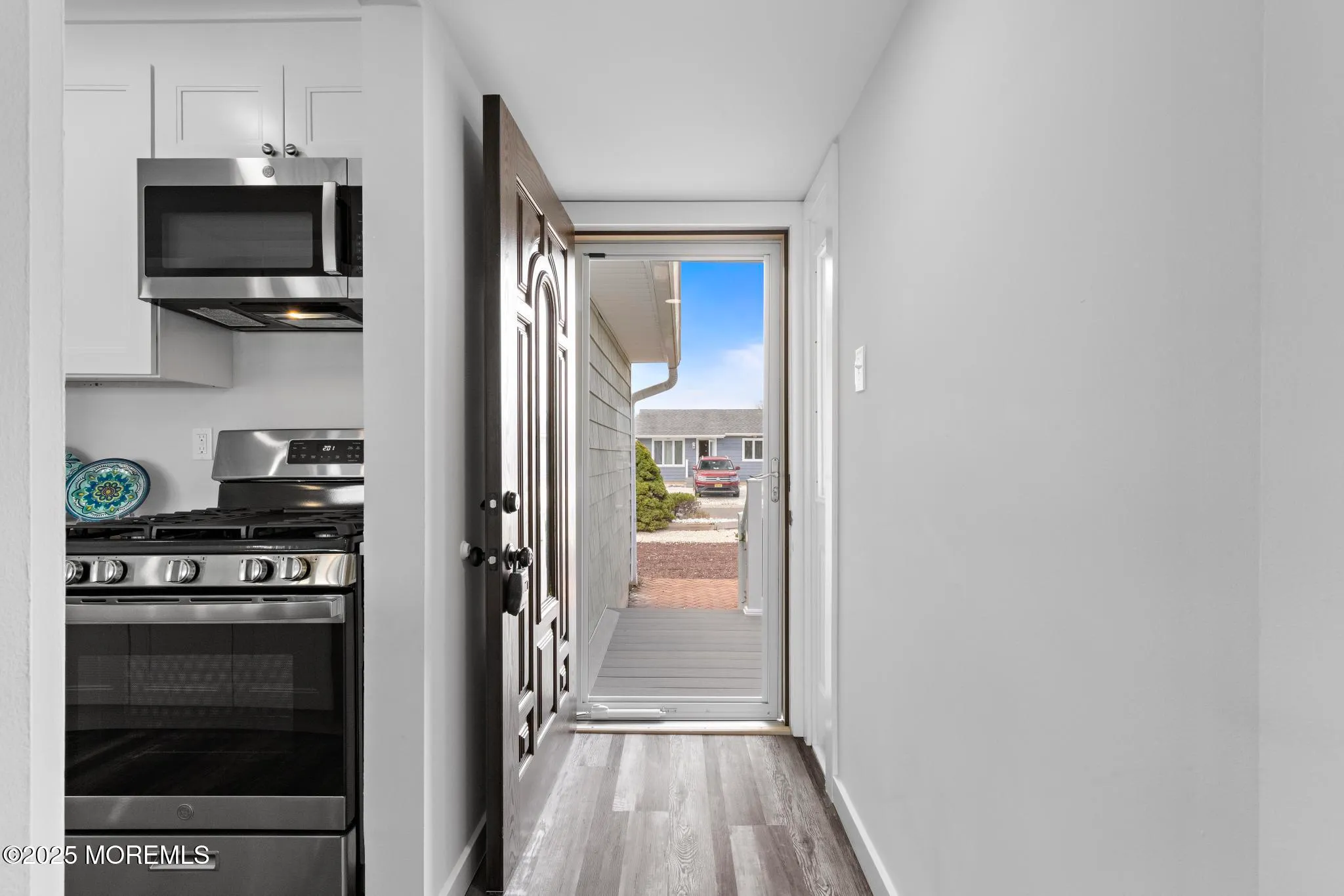 Beach Haven West, New Jersey 08050, United States, 4 Bedrooms Bedrooms, ,2 BathroomsBathrooms,Residential,Active,99293