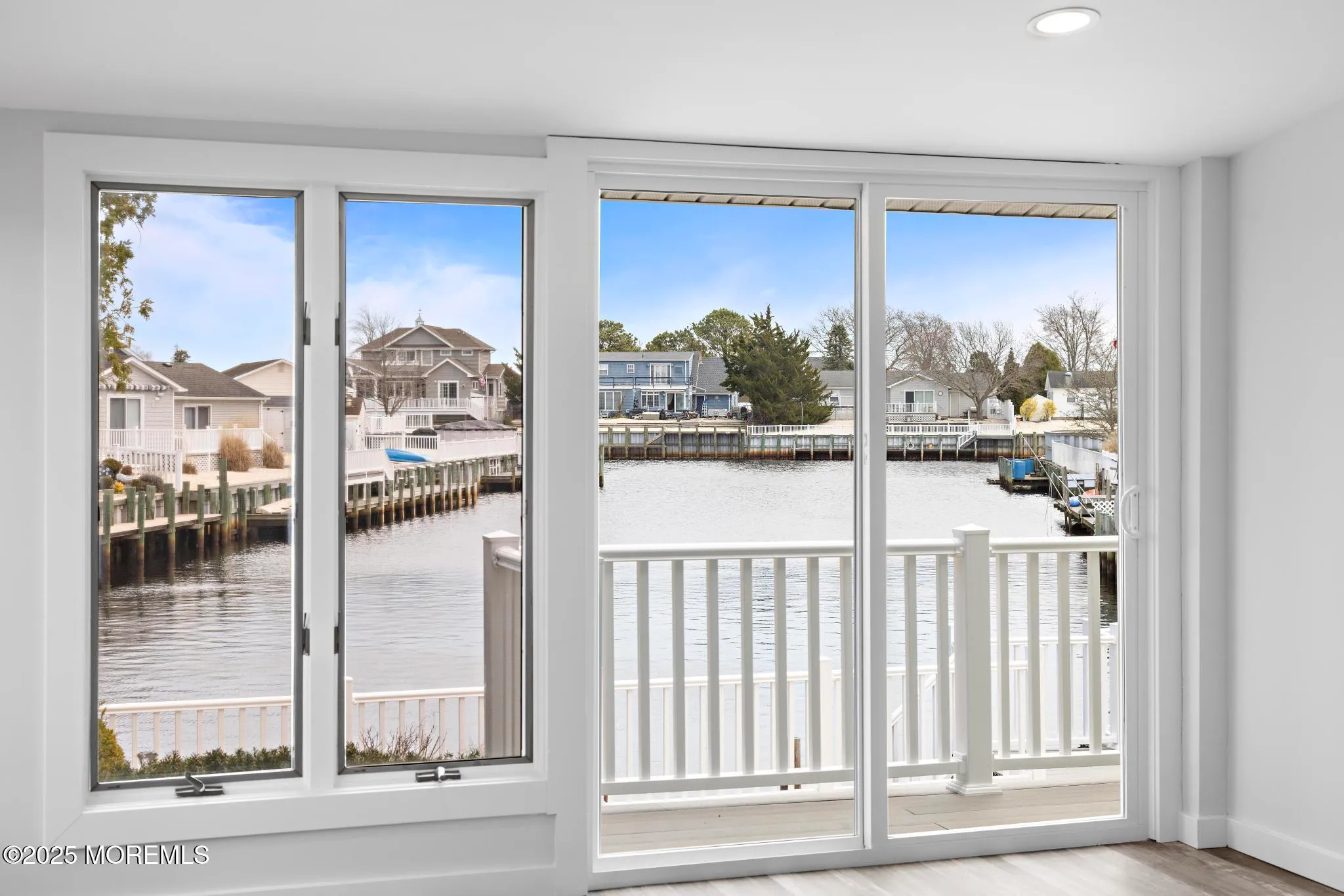 Beach Haven West, New Jersey 08050, United States, 4 Bedrooms Bedrooms, ,2 BathroomsBathrooms,Residential,Active,99293